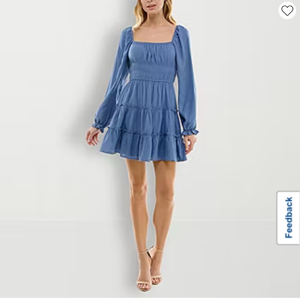 Blue Long Sleeve Dress!! 
Vestidos de color azul !!!